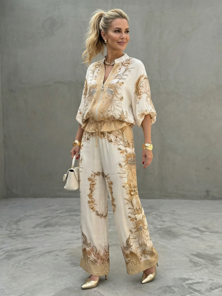 Indie™ | Conjunto blusa cremallera y pantalón estampado