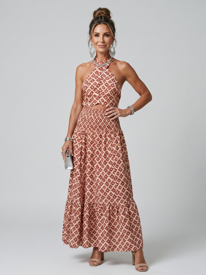 Amira | Vestido Midi Cortado con Estampado Geométrico y Cuello Halter Cruzado