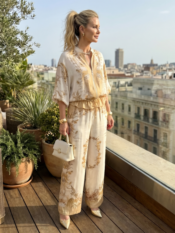 Indie™ | Conjunto blusa cremallera y pantalón estampado