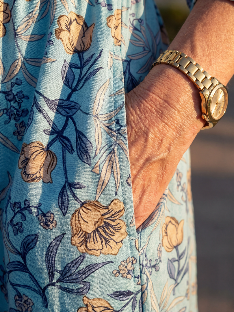 Halia - Vestido Midi Floral Casual