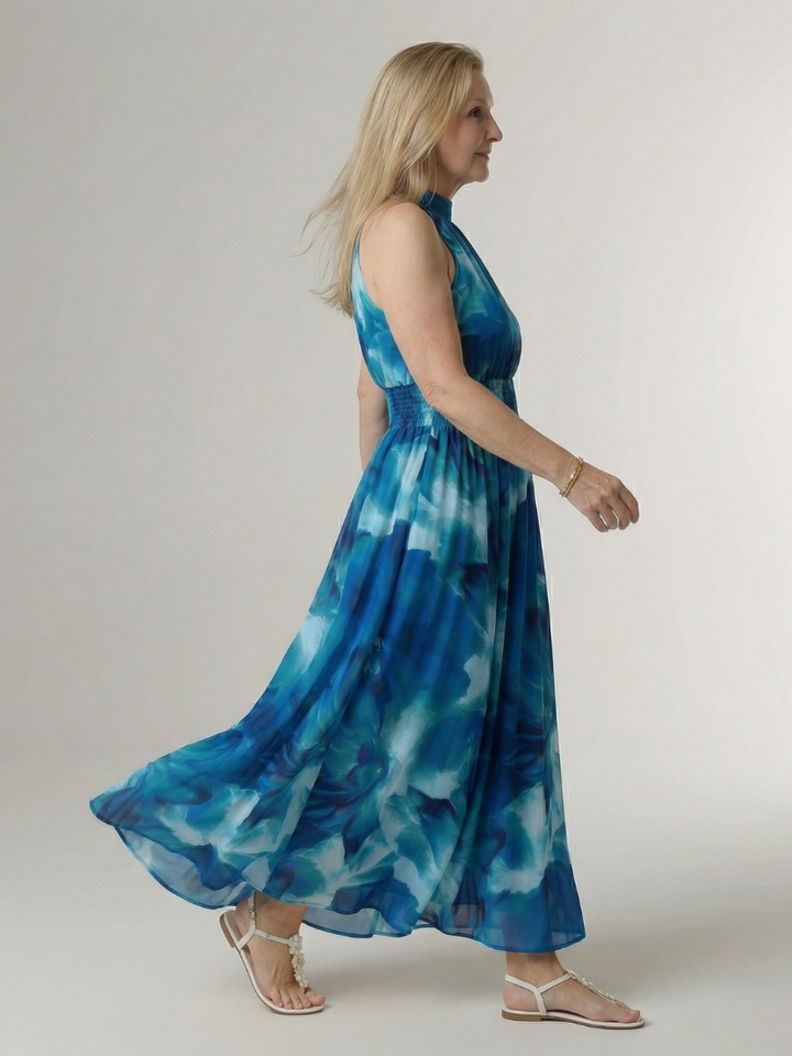 Sylin | Vestido Midi con Cuello Halter Arrugado
