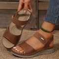 Sandalias de ajuste cómodo.