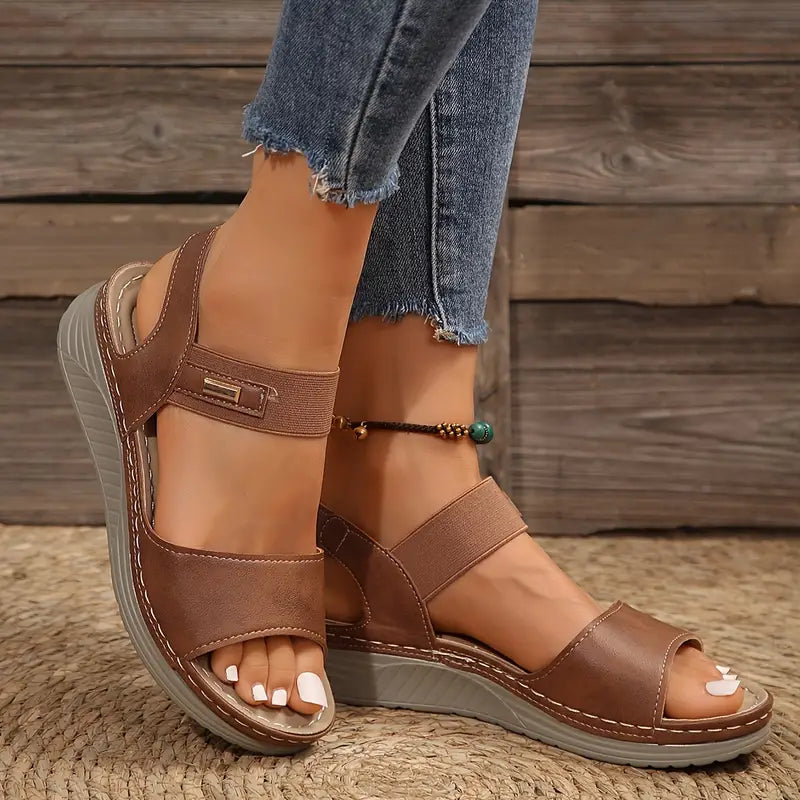 Sandalias de ajuste cómodo.