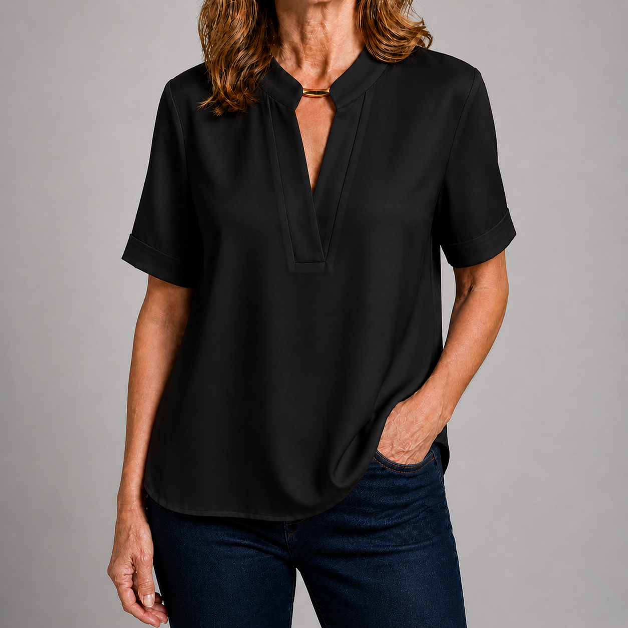 Elena™ | Blusa Chic con Cuello en V · Elegancia Diaria