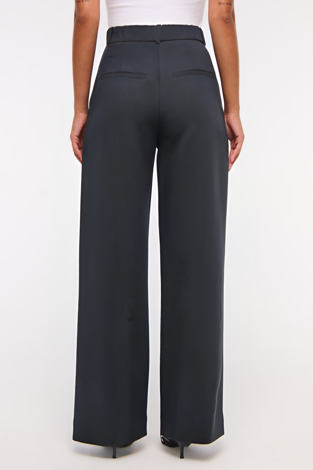 Pantalones de pierna ancha a medida Tinashe